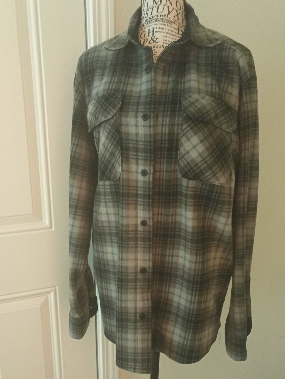 Wrangler Plaid Flannel Shirt - Gray & Brown